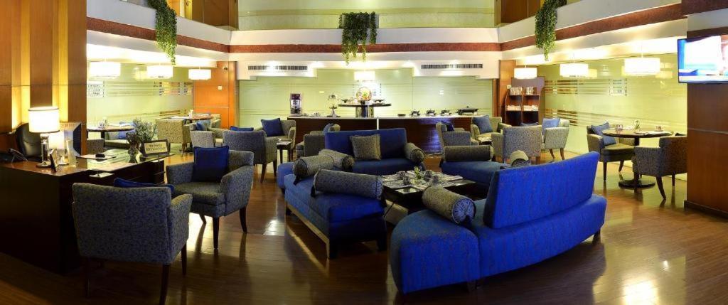 Park Lane Hotel Lahore Exterior foto